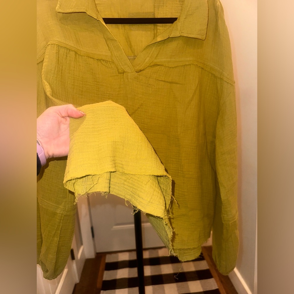 New In Size Large Chartreuse Textured Boutique Women's Flowy Boho Top - Picture 7 of 14